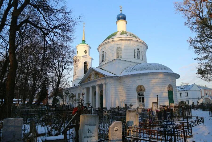 Церковь скорбящего кладбища. Церковь всех скорбящих радость рязань. скорбященская церковь рязань. рязань старообрядческая скорбященская церковь. церковь на скорбящем кладбище рязань.