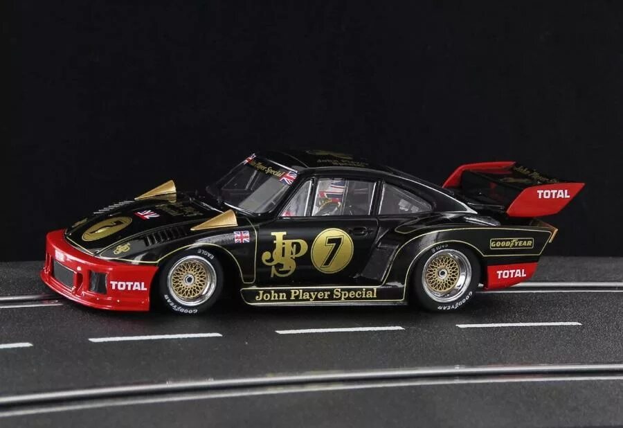 John Player Special Porsche. Group 5 Porsche 935. Порше ЛЕГАРАЖ Джон плеер. John Player Special автомобиль.