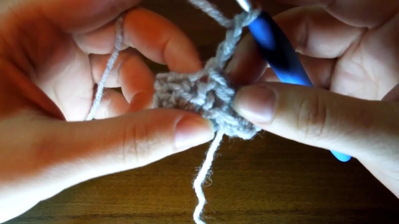 Невидимый узел. Как незаметно соединить видео. Подклад из нитки с 2 узлами. Как незаметно соединить видео. Как незаметно соединить видео.