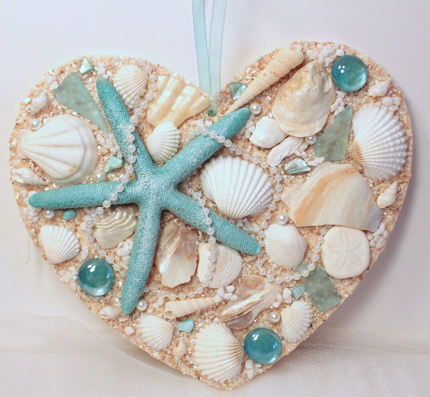 Ракушки в декоре интерьера. Панно с ракушками. Можно использовать морскую. Ракушки в декоре интерьера. Шкатулку украсить ракушками.