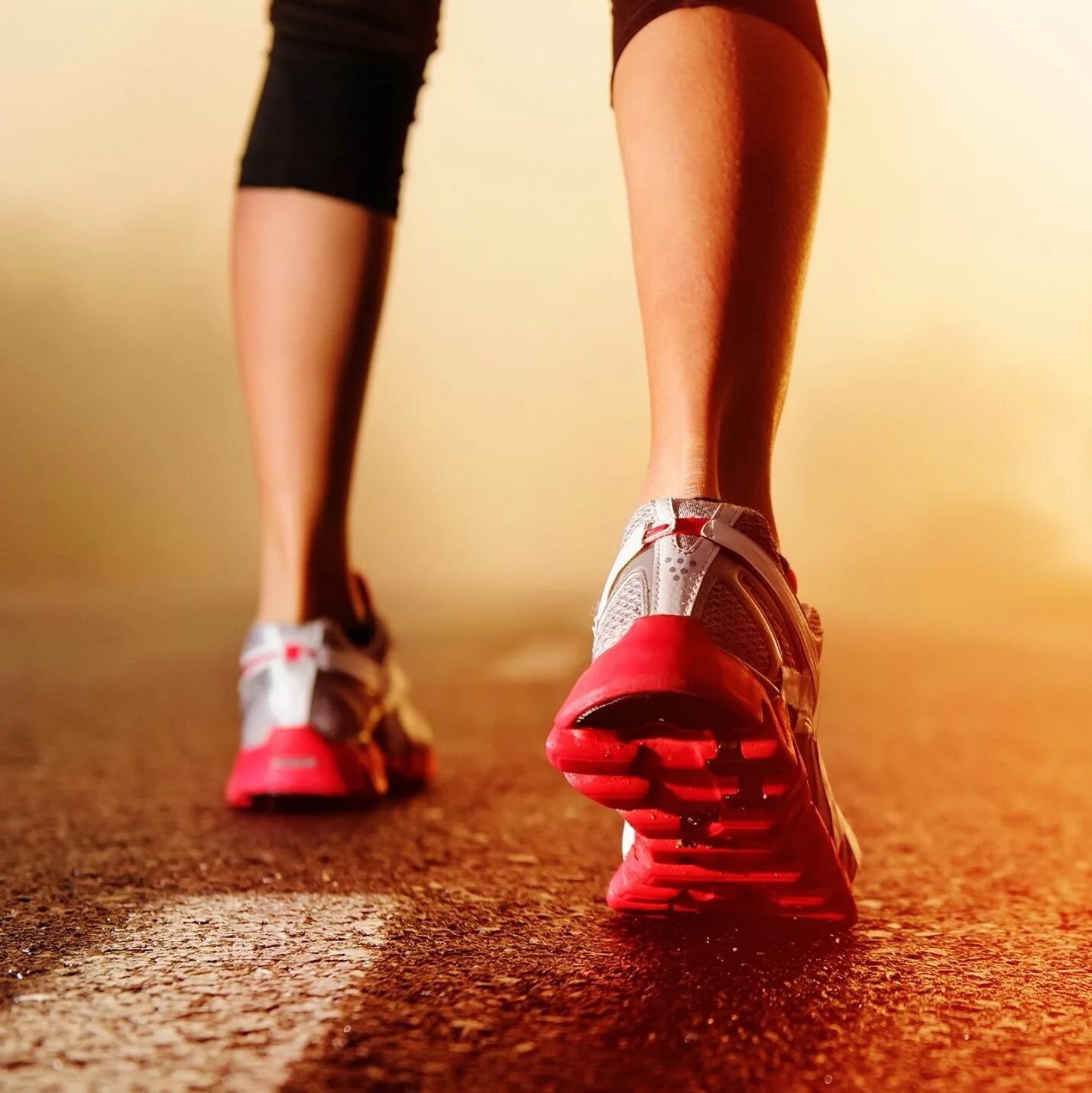 Learning to run. Ноги после бега. бег на каблуках старт. correr. no to run.