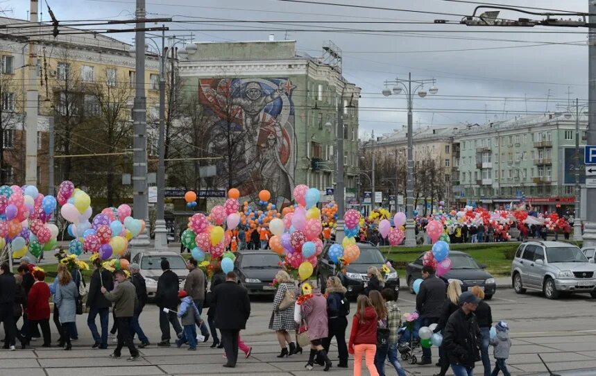 1 мая пермь. Май в Перми. 1 Мая в городе. Пермь в мае.