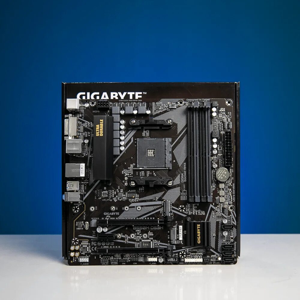 Gigabyte b560m ds3h