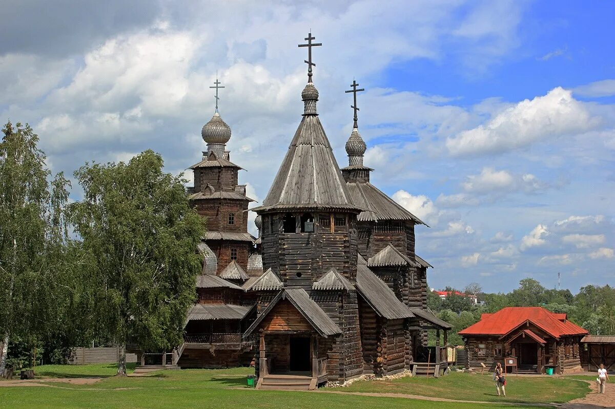 В каком городе музей зодчества. Музей деревянного зодчества в Суздале. Музей деревянного зодчества в Суздале Церковь. Узей деревянного зодчества в Суздале. Церковь Воскресения Христова из села Патакино, Суздаль.