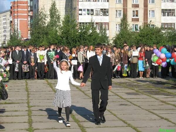 школа 5 гатчина официальный сайт. гатчинская сош 2. гатчинская сош 2. гатчина улица слепнева 25. школа 2 гатчина.