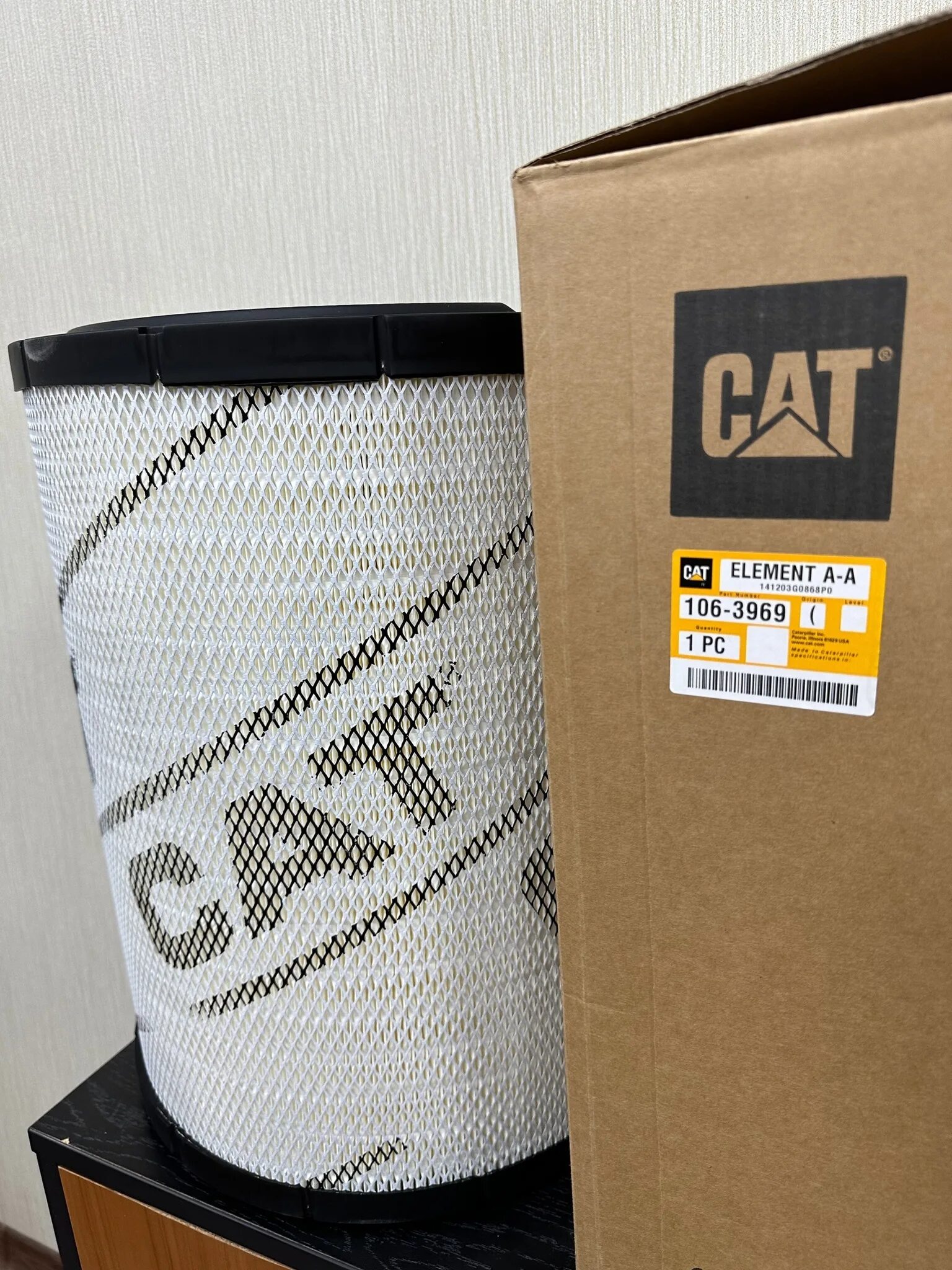 Filter cat 3. Фильтр воздушный 1063969. фильтр воздушный катерпиллер. воздушные фильтра на катерпиллер 428. фильтр cat.