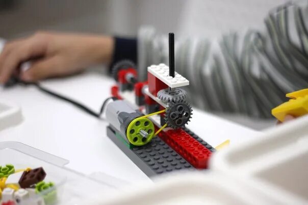 Робототехника lego wedo. Lego wedo 1. Lego wedo 1. Робототехника lego wedo. Lego wedo 9580.