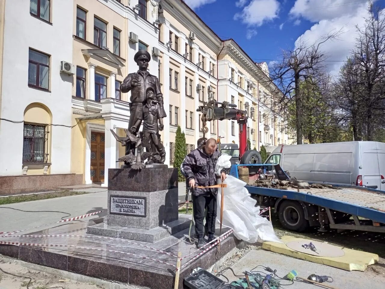 Тверь советская улица площадь ленина. Пересечение набережной лазури и смоленского тверь. Комсомольская площадь тверь светофоры. Тверь рядом. Тверь рядом.