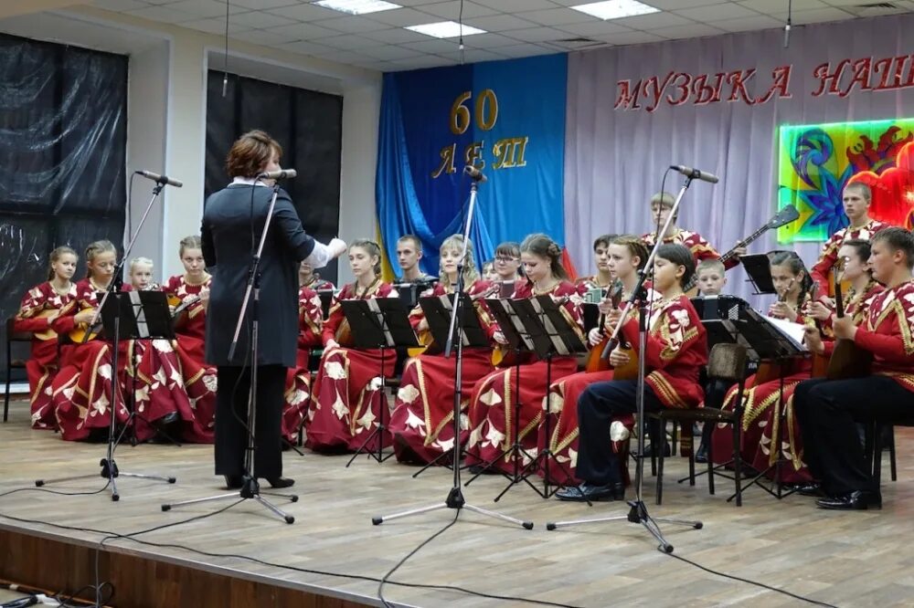 Сш звенигород. Звенигородская детская музыкальная школа им. с. и. танеева. музыкальная школа звенигород. музыкальная школа минусинск. детская музыкальная школа минусинск.
