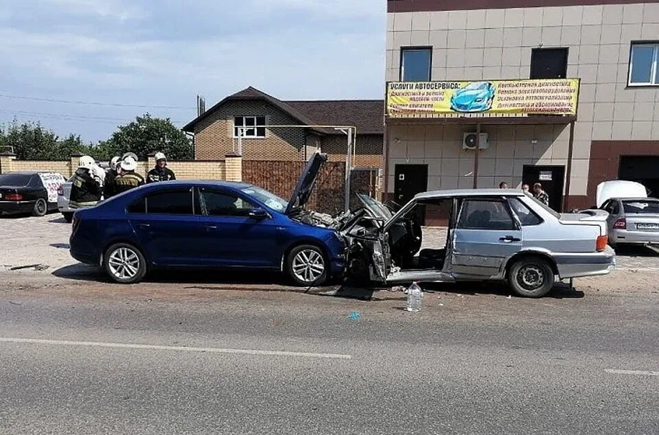 Волгоград красноармейский аварии. Волгоград красноармейский аварии. Волгоград красноармейский аварии. Дтп волгоград красноармейский. Волгоград красноармейский аварии.