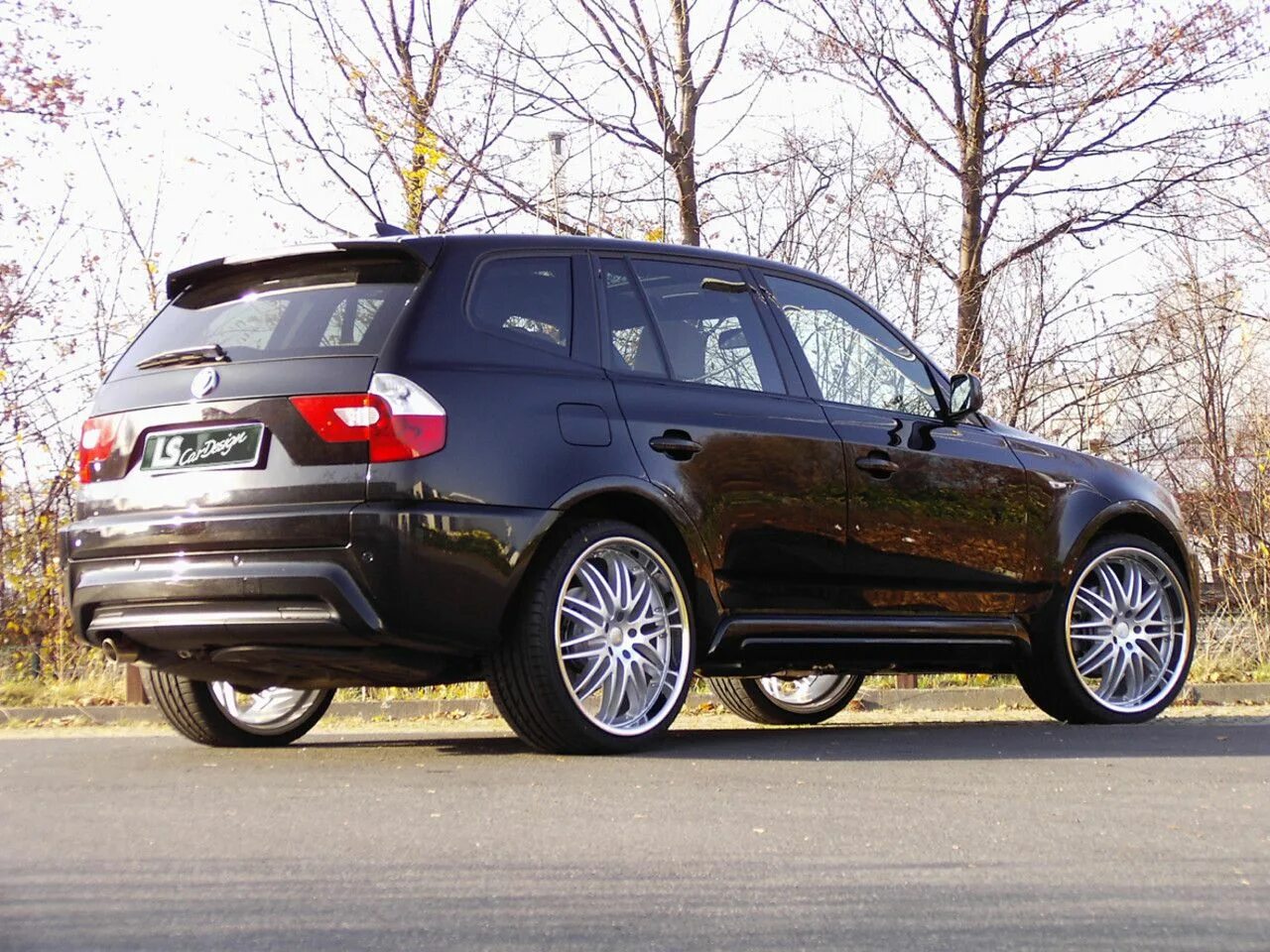 Решите неравенство log3 (2+x) <=1. 5. Бмв x3 2020. (x-1)(3x-5)<1. 611 стиль bmw x5.