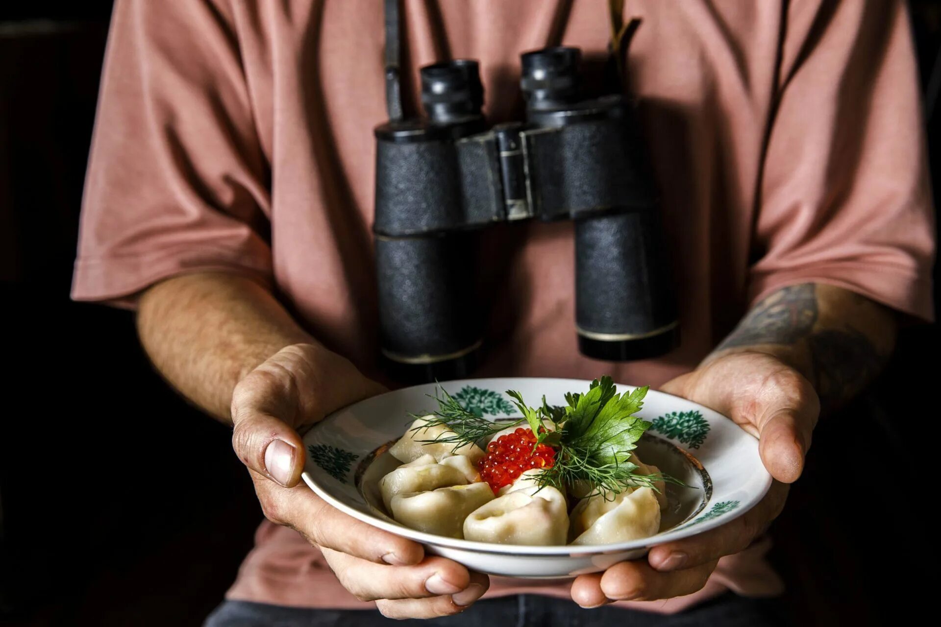 Лобстер попробовать в ресторане. Питание в походе. Полезные приложения для путешествий. Из еды для детей. Еда путешественника.