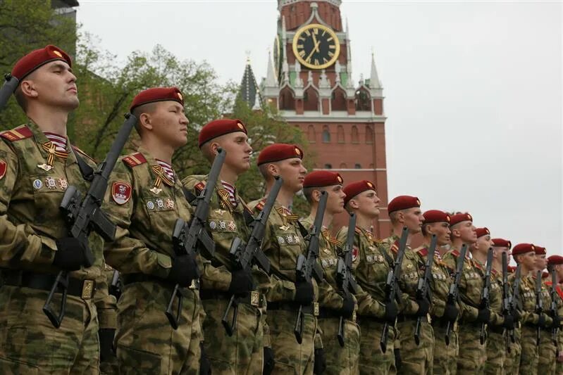 Генерал Росгвардии Москва. Росгвардия парад 2022. Росгвардия на параде. Войска национальной гвардии парад Победы. Сколько человек в росгвардии