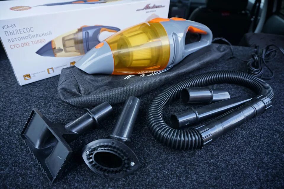 Пылесос airline cyclone. Пылесос автомобильный cyclone turbo. пылесос автомобильный 150w 12v airline cyclone turbo vca-03. пылесос автомобильный супер всасывающий airline cyclone turbo в сумке 150 вт. автопылесос эйрлайнс циклон 3.