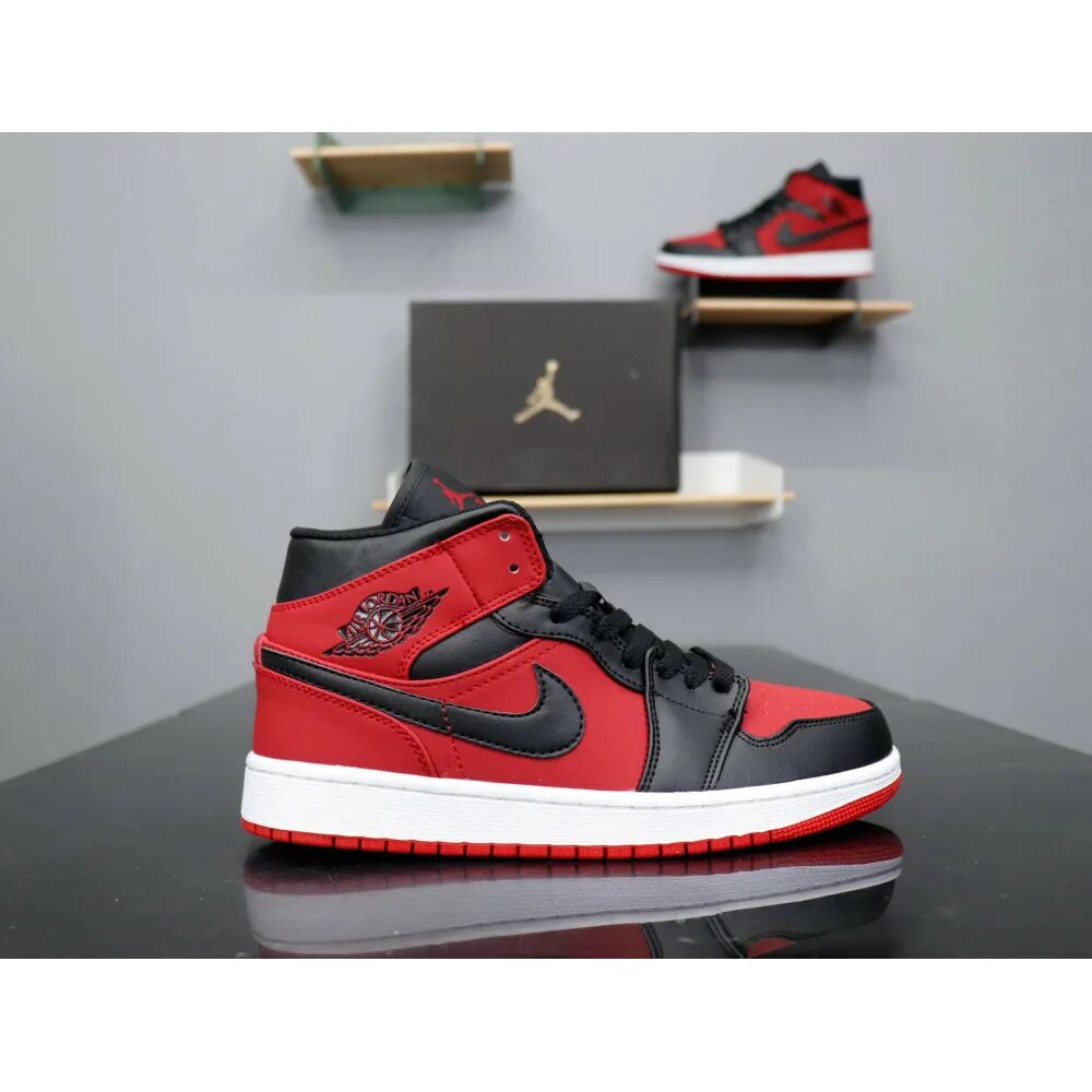 Кроссовки nike 1 1 купить. Nike Air Jordan 1 Mid. Nike Air Jordan 1 Red. Nike Air Jordan 1 Retro. Nike Air Jordan 1 High.