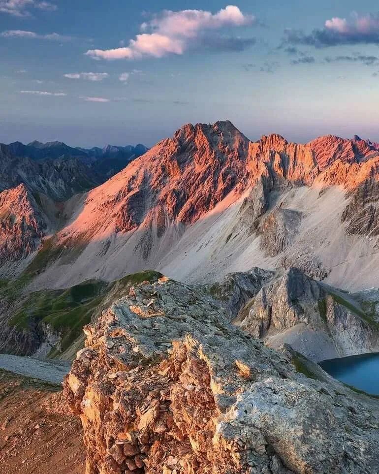 Невероятные горы. Горы. Величественные горы. Красивые горы. Красивые горы в России.