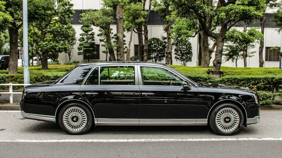 Toyota Century императора Японии. Toyota Century 2017. Тойота сенчури 2021. Тойота Центури 1997. Century car