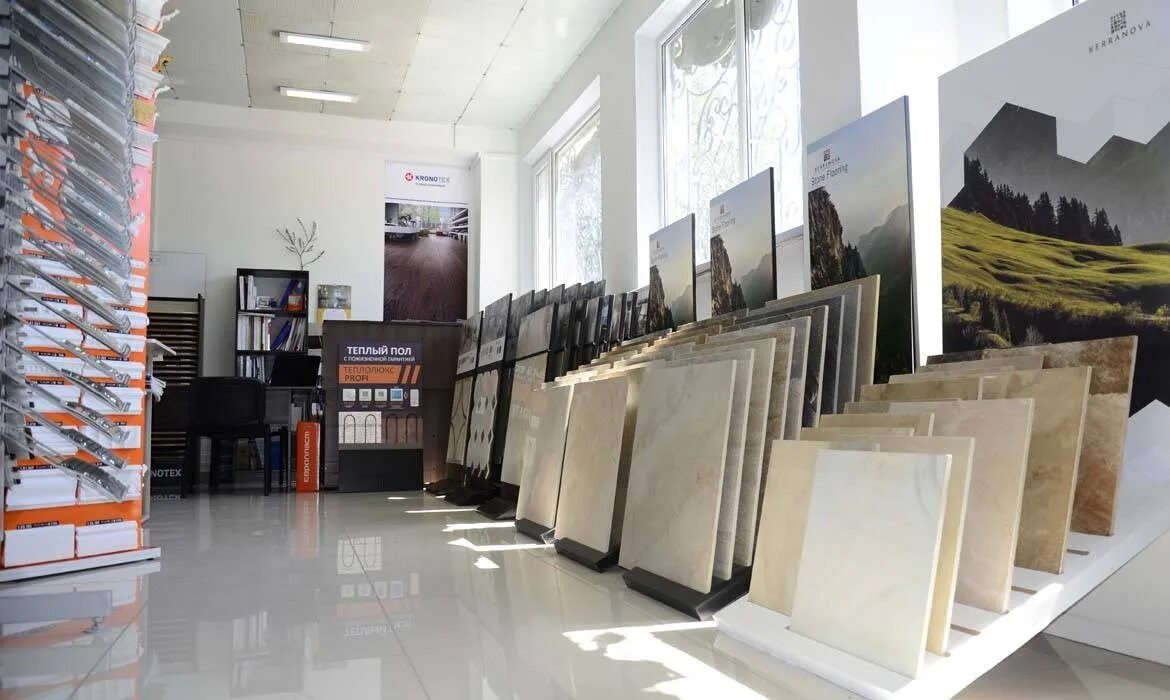 салон плитки и сантехники керчь. выставка керамической плитки. плитка в керчи. магазин визит керчь. выставка кафельной плитки в магазине.