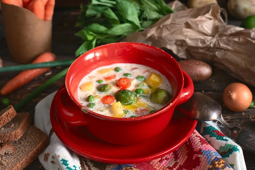 Затирка суп украинский. Суп затирка. Суп затирка. Суп затирка. Суп затируха.