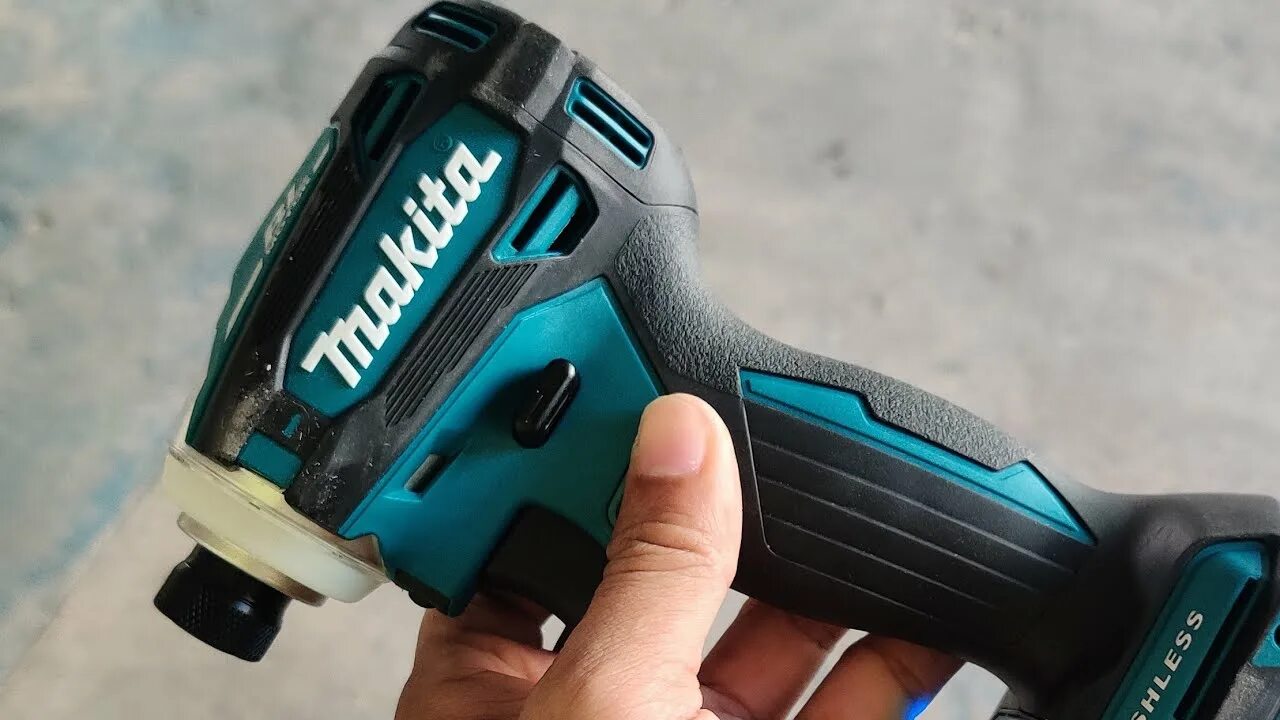 Макита dtd172. Импакт Макита 172. Dtd157z Makita. Аккумуляторный ударный шуруповерт Makita dtd172z. Купить макиту 172