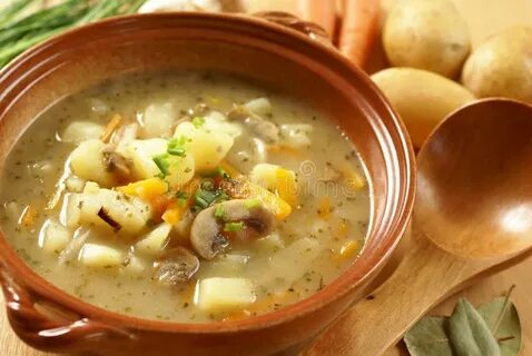 Суп картофельный с шампиньонами