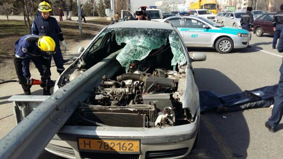 Дтп рк. Траса казагистан аварйа. Дтп рк. Казахстан авария машина. Смертельное дтп в казахстане.