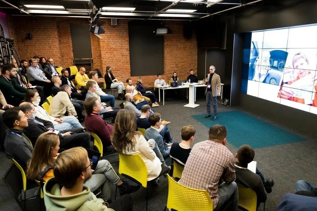 Выставка инноваций. Ярмарка инноваций. Сколково выставка. Инфраструктура. Против нововведений.