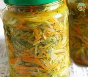Острая морковь с огурцами
