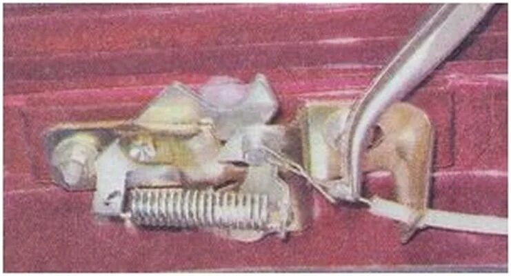 Как поменять тросик капота ваз Замена ручки открывания капота Lada 21074, 1,6 л, 1997 года кузовной ремонт DR