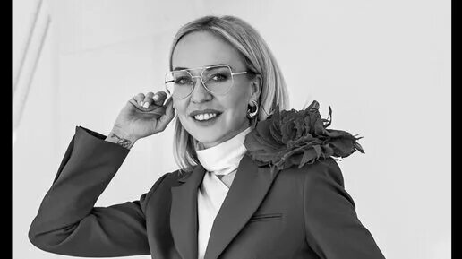 Стася кульбацкая стилист. Стася кульбацкая образы. Стася кульбацкая возраст. Стася кульбацкая дзен. Стася кульбацкая возраст.
