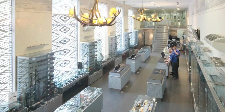 кольчуга гостиный двор. кольчуга оружейный салон. кольчуга ленинский проспект 44. кольчуга ленинский проспект 44. кольчуга магазин оружия москва ленинский проспект.