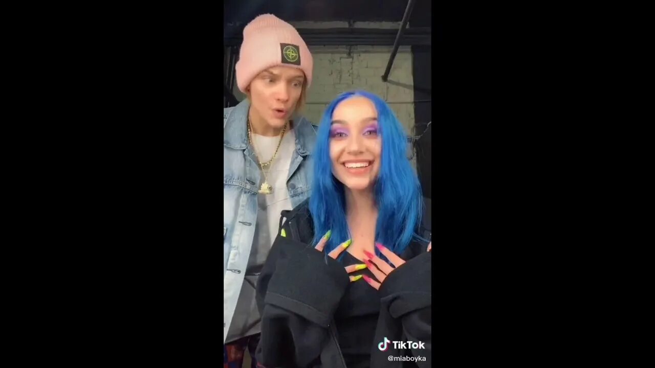 Бойко шип. Бойко шип. Бойко шип. Фото мии бойки и егора шипа. Бойко шип.