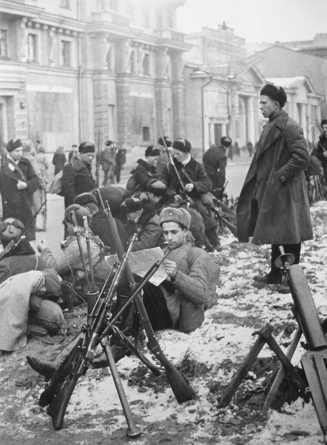 Октябрь 1941 начало обороны. Московская паника 1941. Народное ополчение Ленинград 1941.