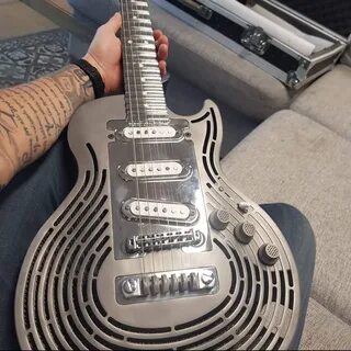 Making guitars