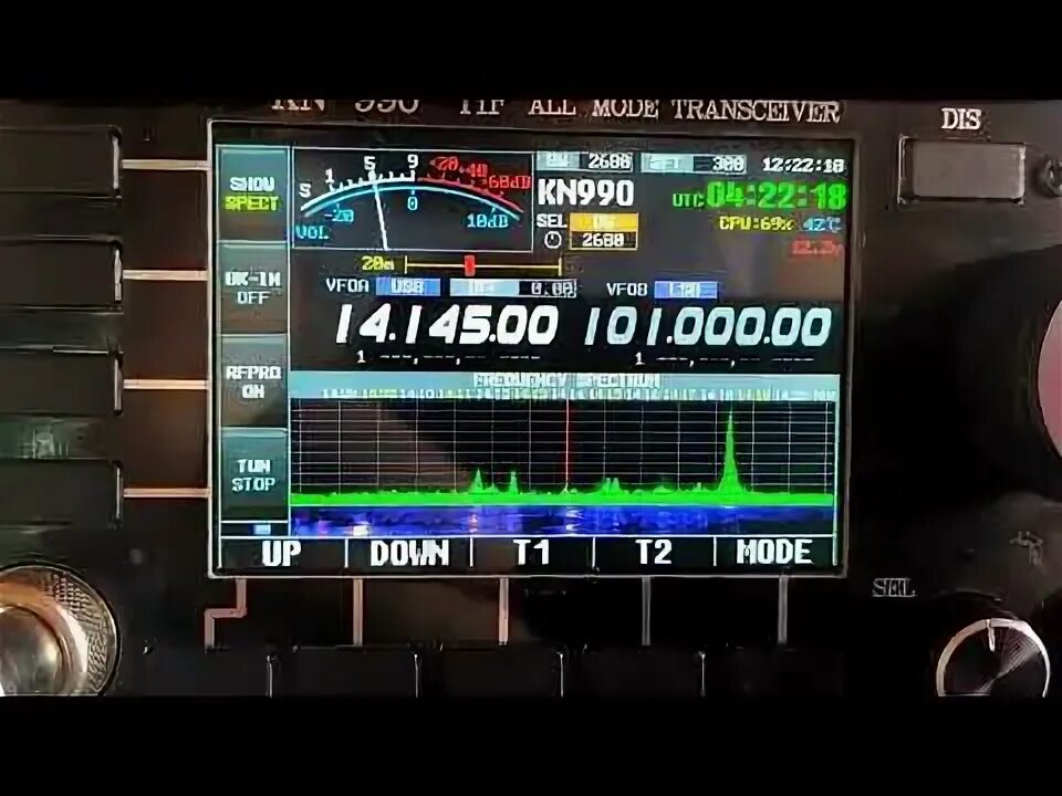 Трансивер работа. Kn990. трансивер дунай. kn-990 hf. работать за трансивером.