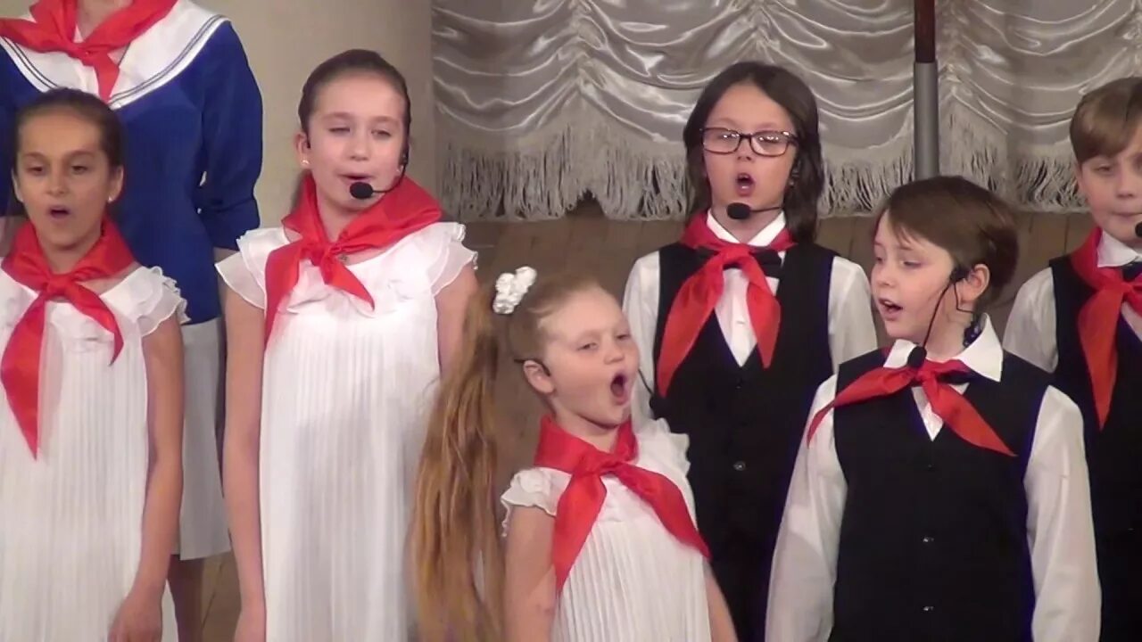 Хор вгтрк. Детский хор вгтрк. Бдх младшая группа. Детский хор вгтрк. -концерт «юбилей большого детского хора им.