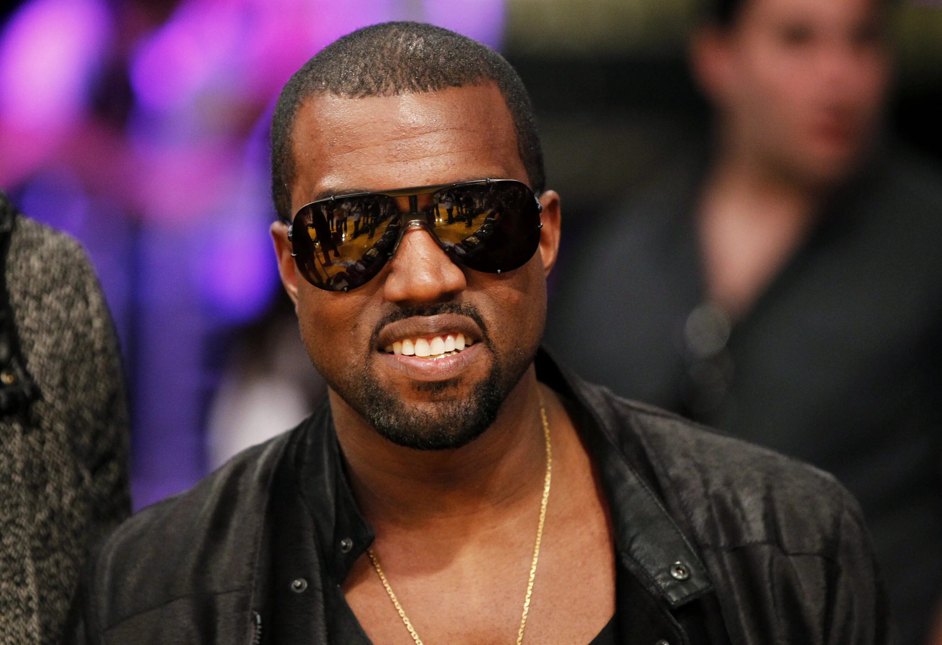 Канье уэст рэперы сша. Kanye west. рэпер kanye west. канье уэст музыкант. канье вест grillz.