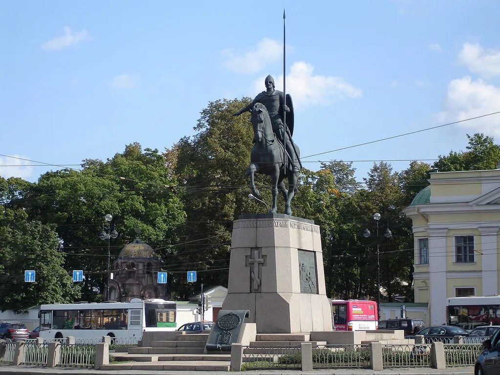 Памятник александру невскому в петербурге. Памятник Александру Невскому в Санкт-Петербурге.