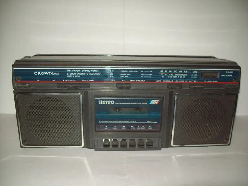 Магнитола crown csc-160. Crown csc-948f. Магнитофон crown sz-. Магнитола crown. Магнитофон crown japan.