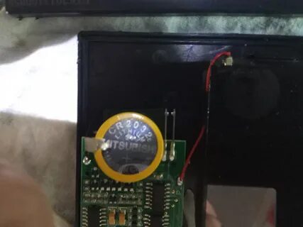 Какие батарейки в маске хамелеон