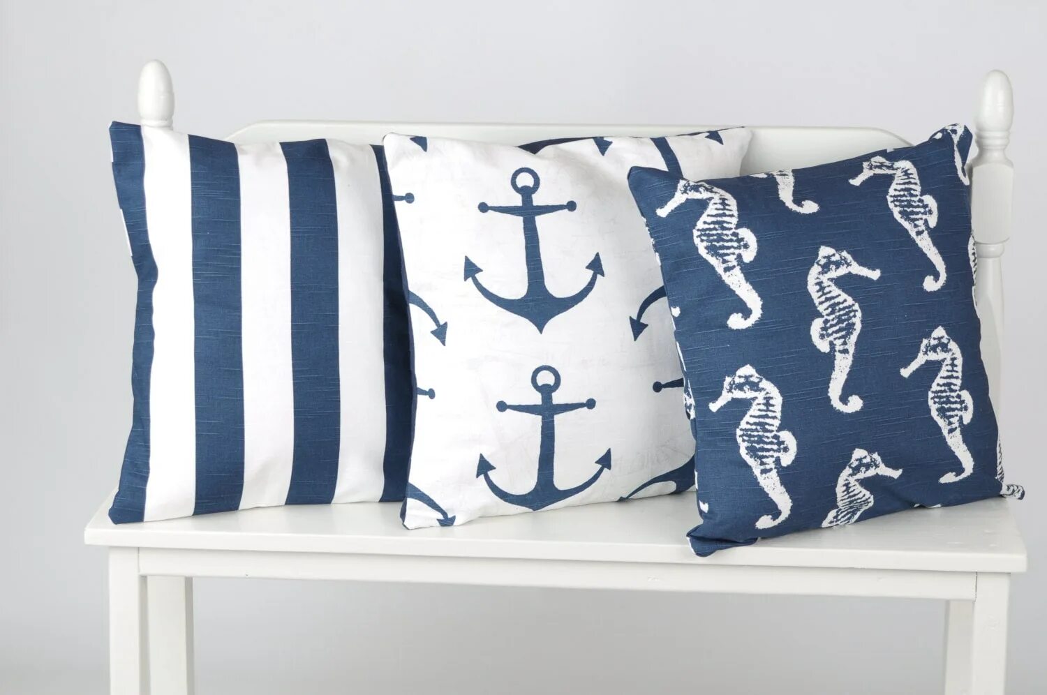 Морская тематика купить. Подушки в морском стиле. Текстиль в морском стиле. Декор в морском стиле. Декоративные подушки в морском стиле.