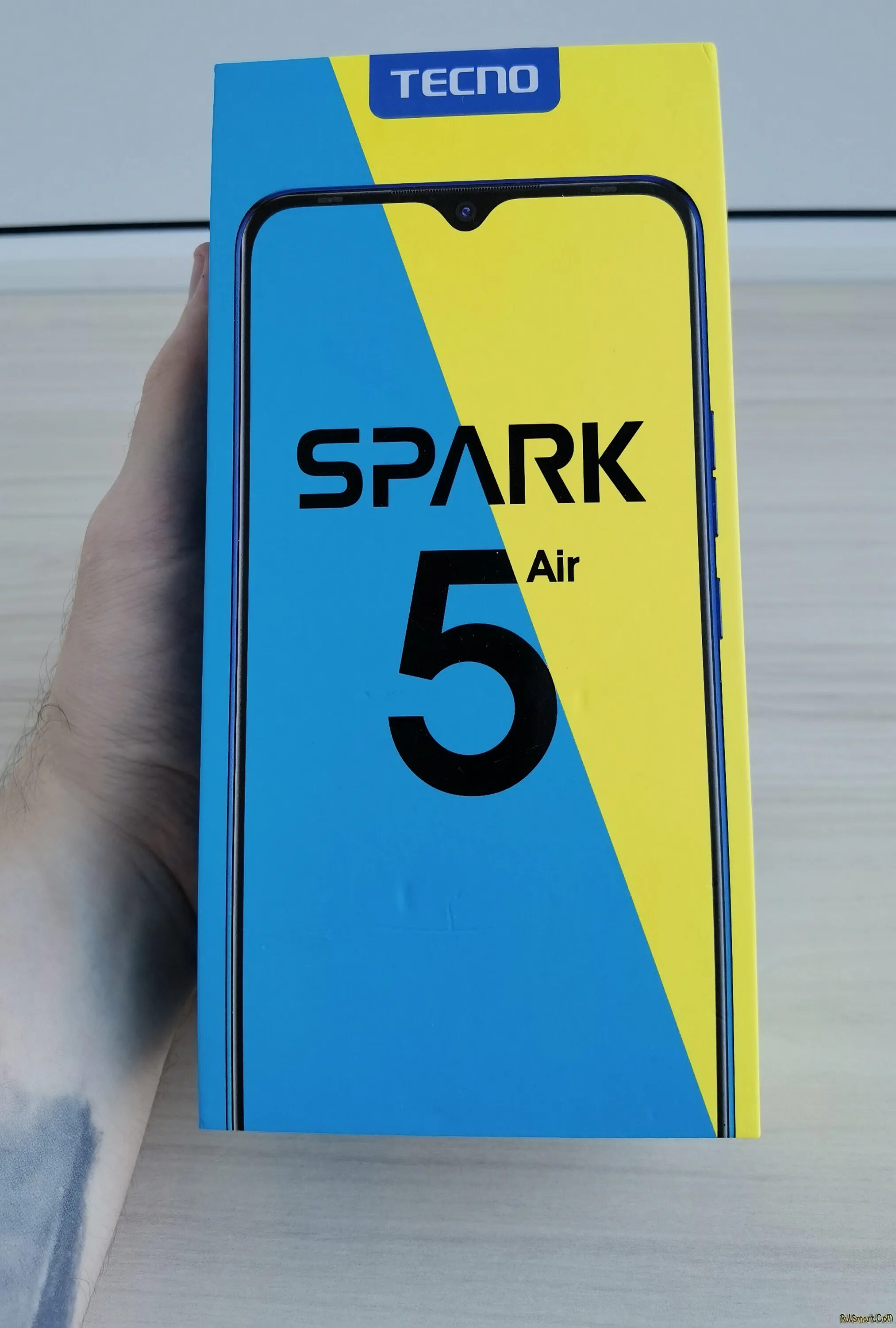 Реклама на телефон спарк 10. Spark 5 Air. Телефон Spark 5 Air. Tenco Spark 5 Air. Techno Spark 7 Air.