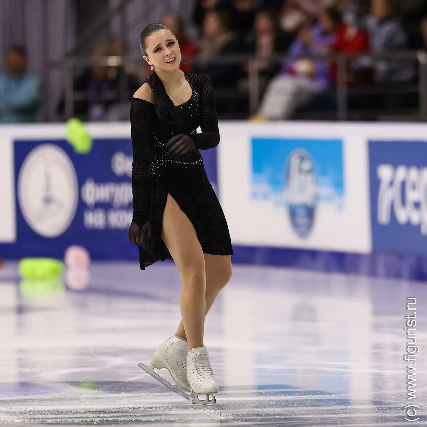 Анастасия мартюшева 2022 фигуристка. Аделия тиграновна петросян. Елизавета туктамышева 2022. Анна щербакова черное платье. Александра трусова чемпионат россии 2021.