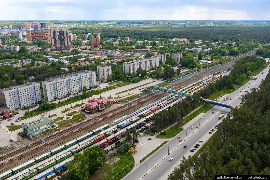 Новосибирск городок Академ. Академия городок в Новосибирске. Проспект Лаврентьева Академгородок. Микрорайоны Академгородка Новосибирск. Новосибирский городок