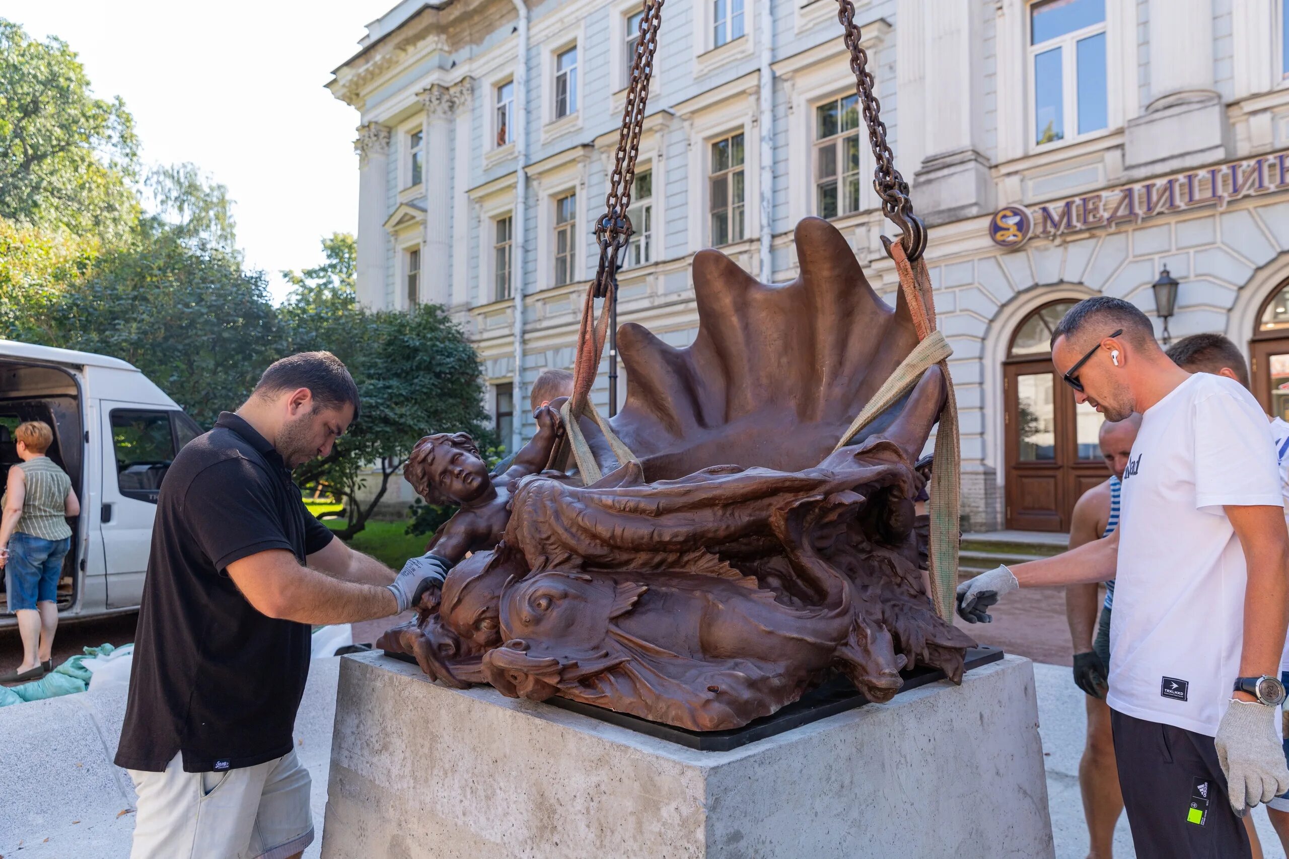 Сад Сан-Галли Санкт-Петербург. Фонтан рождение Афродиты. Афродита в саду Сан-Галли. Парк Сангали в СПБ.