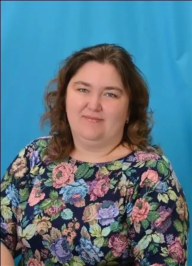 заведующая в садике. детский сад 48 кострома. заведующая детским садом фотоальбом. зугура ягануровна рахматуллина дети. ирина александровна пуртова заведующая детским садом.