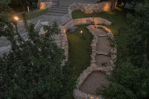 Грот в саду имени баумана