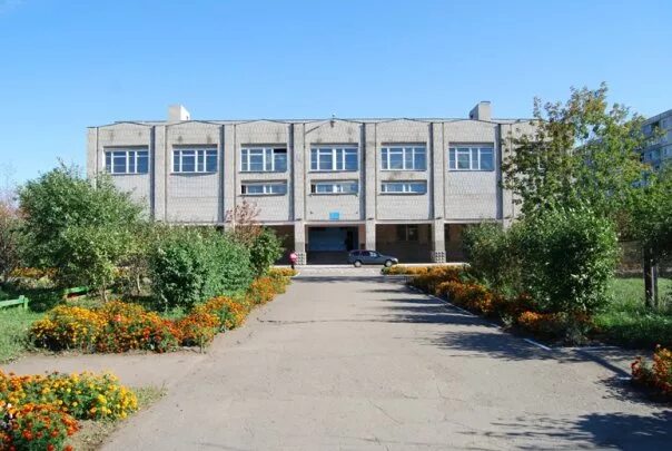 Школа 32 комсомольск на амуре. 32 школа комсомольск. 32 школа комсомольск на амуре. Школа 37 комсомольск-на-амуре. 23 школа комсомольск на амуре.