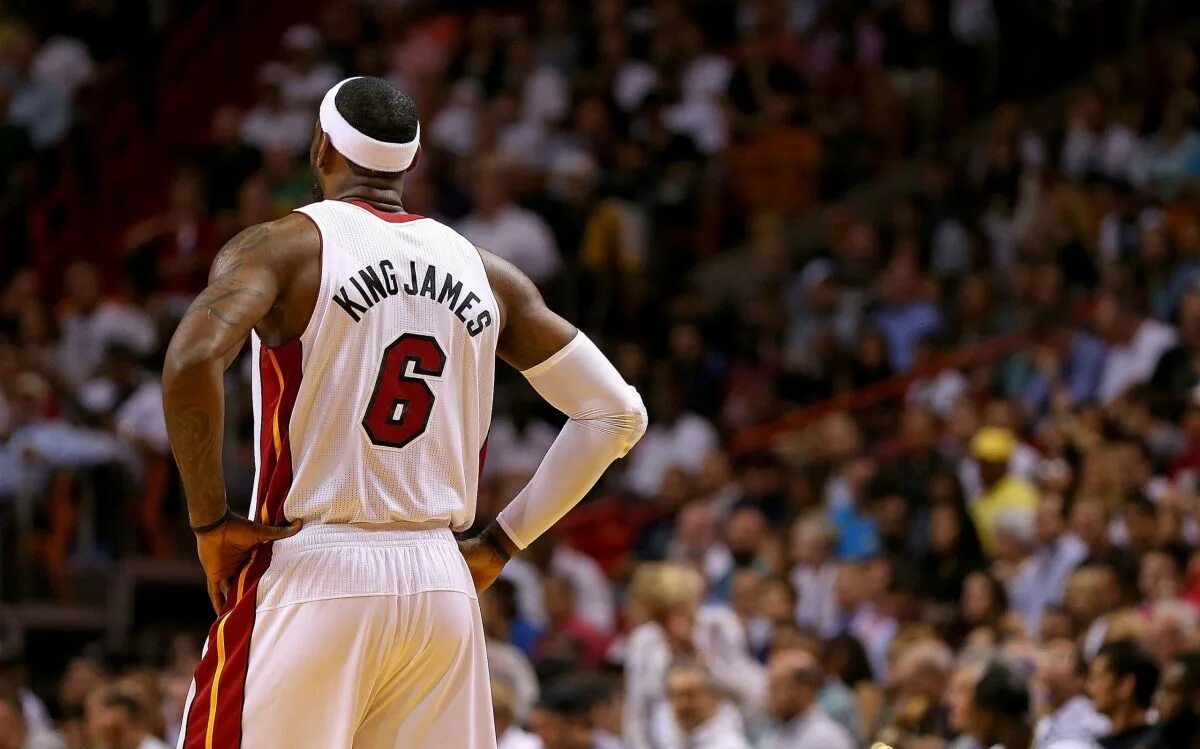 Lebron james dunk. Lebron james los angeles lakers. Nba песня. Nba 2k14 ps3. Послушать nba.