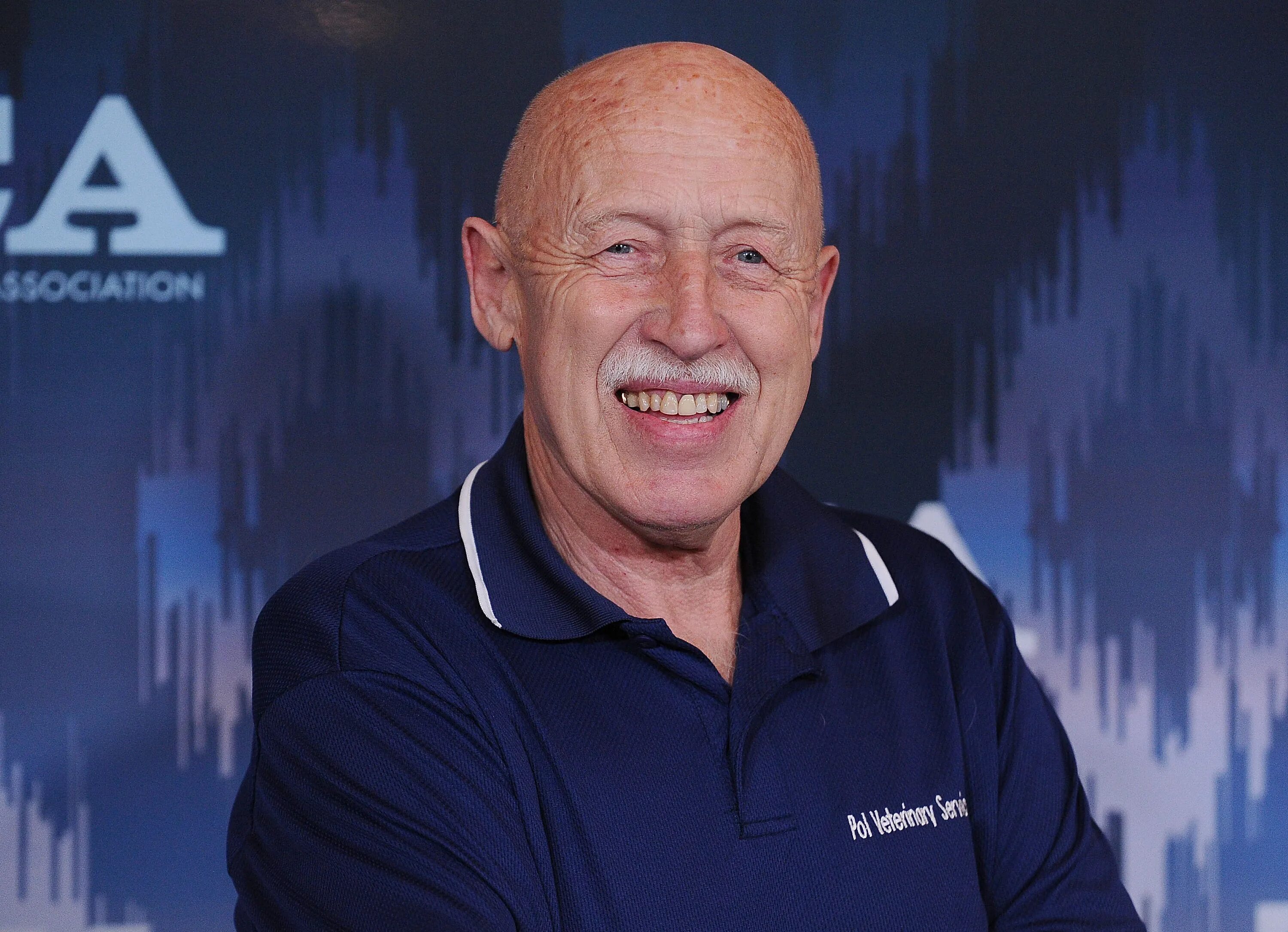 National geographic невероятный доктор пол. National geographic невероятный доктор пол. Нат гео вайлд невероятный доктор пол. Американский ветеринар доктор пол. Доктор пол мичиган.